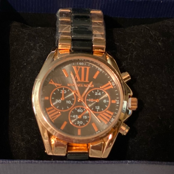 Beautiful Designer Inspired Watches!! - Picture 4 of 13